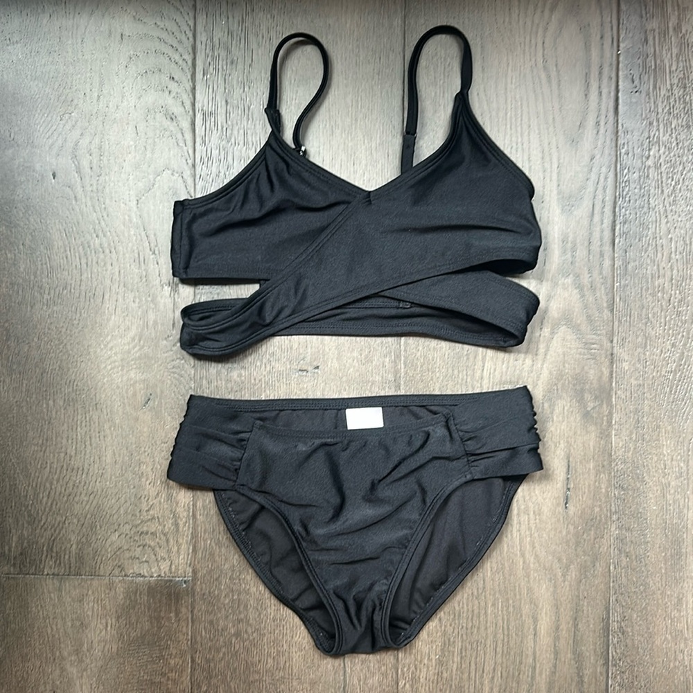 Art class Girls 2 piece swim suit bikini. EUC 10/12